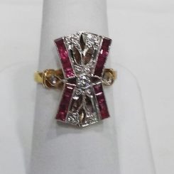 14Kt white and yellow gold ring set with rubies and diamonds,circa 1940